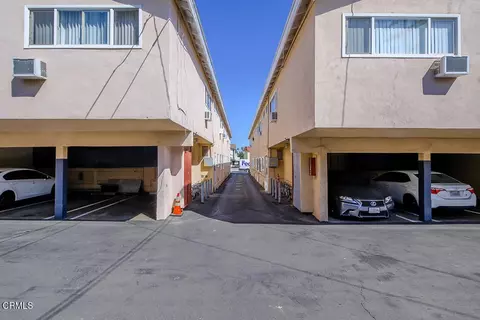 Exterior - 1137 Irving Ave, Glendale, CA 91201 photo 1 of 4