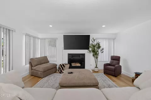 Living - 5672 San Marino Way, Rancho Cucamonga, CA 91739 photo 2 of 4