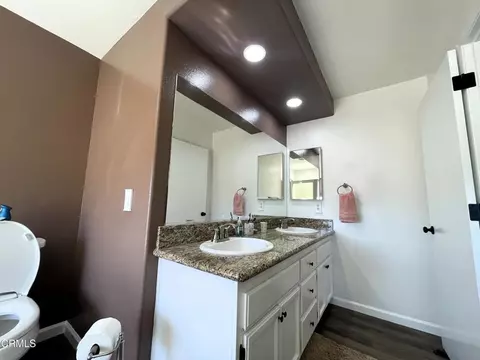 Bath - 6877 Foley Rd, Hesperia, CA 92344 photo 2 of 4