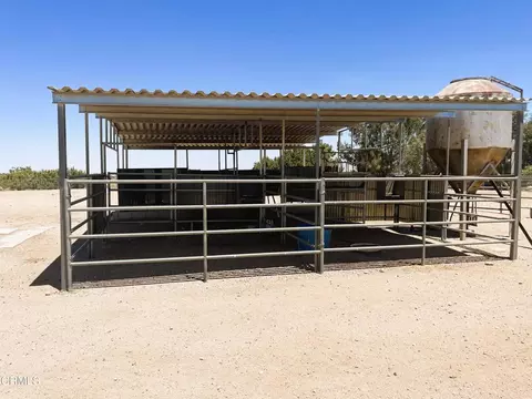 Exterior - 6877 Foley Rd, Hesperia, CA 92344 photo 13 of 13