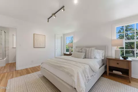 Bedroom - 3475 San Pasqual St, Pasadena, CA 91107 photo 5 of 7