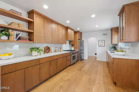 Kitchen - 3475 San Pasqual St, Pasadena, CA 91107 photo 1 of 2