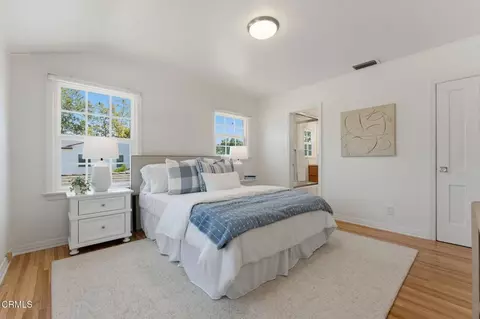 Bedroom - 3475 San Pasqual St, Pasadena, CA 91107 photo 6 of 7