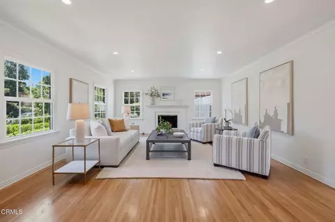 Living - 3475 San Pasqual St, Pasadena, CA 91107 photo 1 of 6