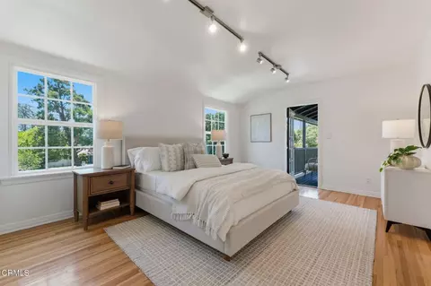 Bedroom - 3475 San Pasqual St, Pasadena, CA 91107 photo 4 of 7