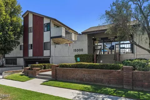 15000 Halldale Ave #212, Gardena, CA 90247