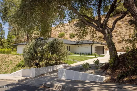 Exterior - 3737 San Augustine Dr, Glendale, CA 91206 photo 1 of 8