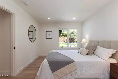 Bedroom - 3737 San Augustine Dr, Glendale, CA 91206 photo 7 of 8