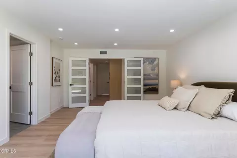 Bedroom - 3737 San Augustine Dr, Glendale, CA 91206 photo 5 of 8