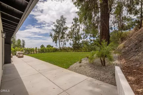 Exterior - 3737 San Augustine Dr, Glendale, CA 91206 photo 8 of 8