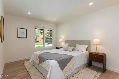 Bedroom - 3737 San Augustine Dr, Glendale, CA 91206 photo 6 of 8