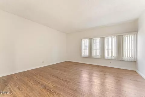 Living - 960 San Pasqual St #210, Pasadena, CA 91106 photo 6 of 7
