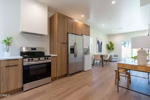 2222 Dorris Pl, Los Angeles, CA 90031