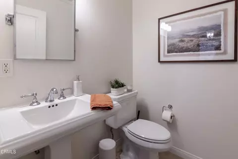 Bath - 700 E Union St #207, Pasadena, CA 91101 photo 1 of 3