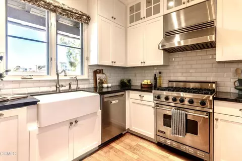 Kitchen - 700 E Union St #207, Pasadena, CA 91101 photo 3 of 3