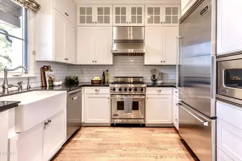 Kitchen - 700 E Union St #207, Pasadena, CA 91101 photo 1 of 3