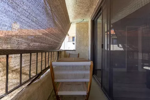 Exterior - 10141 Samoa Ave #11, Tujunga, CA 91042 photo 6 of 10