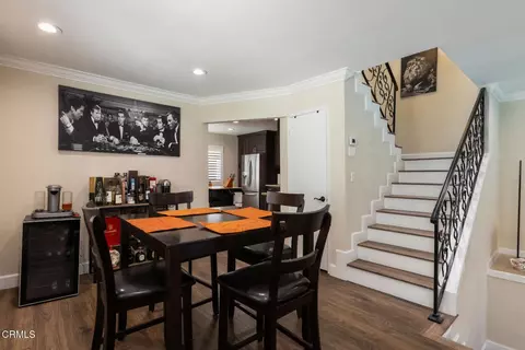 Dining - 10141 Samoa Ave #11, Tujunga, CA 91042 photo 2 of 5