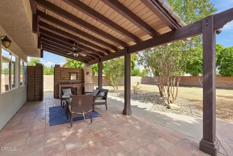 Exterior - 239 Beattie Ln, Redlands, CA 92374 photo 2 of 10