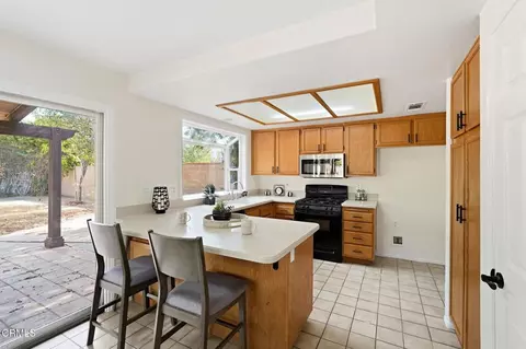 Kitchen - 239 Beattie Ln, Redlands, CA 92374 photo 1 of 7