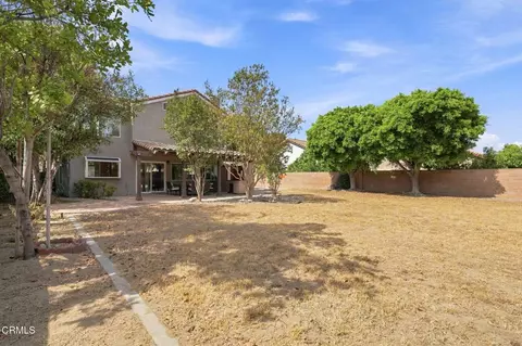 Exterior - 239 Beattie Ln, Redlands, CA 92374 photo 6 of 10