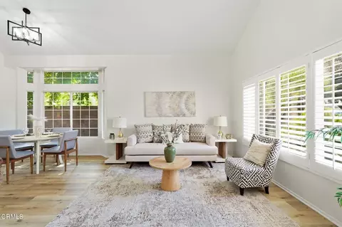 Living - 239 Beattie Ln, Redlands, CA 92374 photo 2 of 4