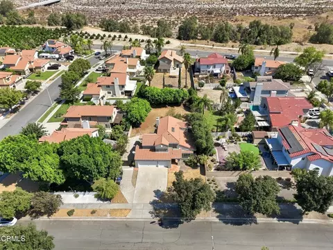 View/Area - 239 Beattie Ln, Redlands, CA 92374 photo 4 of 4