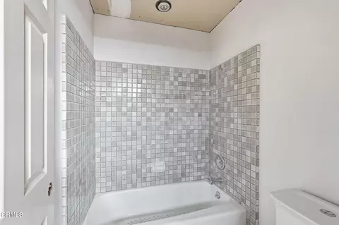 Bath - 1874 Wilson Ave, Upland, CA 91784 photo 6 of 6