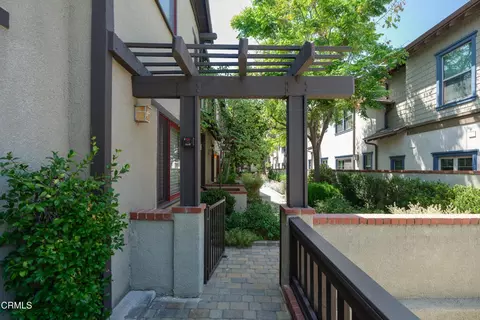 Exterior - 322 Alpine St #2, Pasadena, CA 91106 photo 9 of 10