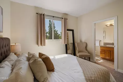 Bedroom - 322 Alpine St #2, Pasadena, CA 91106 photo 4 of 4
