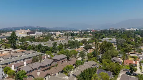 View/Area - 322 Alpine St #2, Pasadena, CA 91106 photo 5 of 5