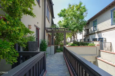 Exterior - 322 Alpine St #2, Pasadena, CA 91106 photo 10 of 10