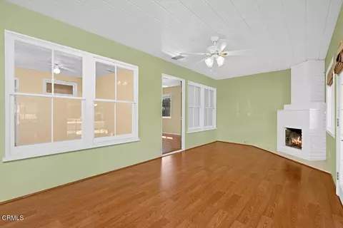 Living - 1305 Valley View Ave, Pasadena, CA 91107 photo 7 of 11