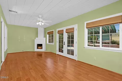 Living - 1305 Valley View Ave, Pasadena, CA 91107 photo 10 of 11
