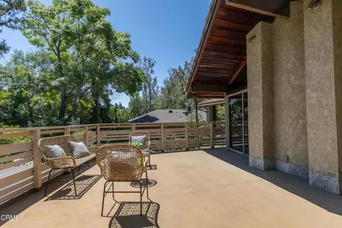 Exterior - 579 Laguna Rd, Pasadena, CA 91105 photo 3 of 8