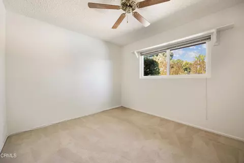 Bedroom - 9424 Crystal View Dr, Tujunga, CA 91042 photo 6 of 7