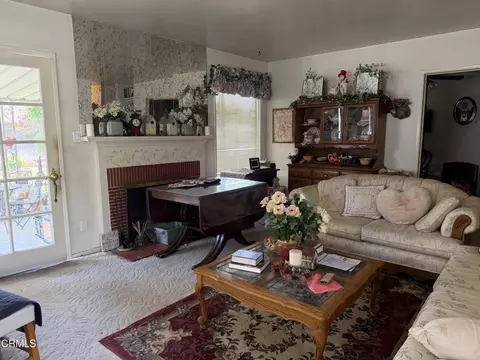 2982 David St, Riverside, CA 92506 photo 4