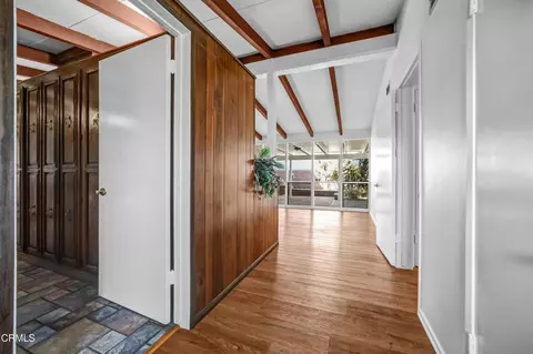 Entry Way - 9801 Pali Ave, Tujunga, CA 91042 photo 2 of 3