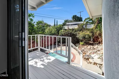 Exterior - 9801 Pali Ave, Tujunga, CA 91042 photo 5 of 9