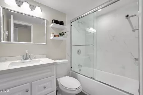 Bath - 1522 Windsor Ln, Fullerton, CA 92831 photo 3 of 3