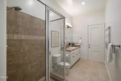 Bath - 4284 Fallsbrae Rd, Fallbrook, CA 92028 photo 2 of 7