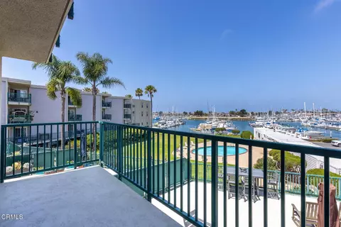 Exterior - 3101 Peninsula Rd #218, Oxnard, CA 93035 photo 2 of 3