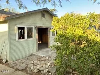 Exterior - 625 E Penn St, Pasadena, CA 91104 photo 3 of 7