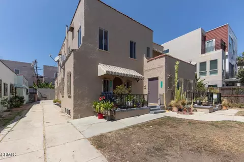 833 N Ridgewood Pl, Los Angeles, CA 90038
