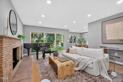 Living - 2182 Oakdale St, Pasadena, CA 91107 photo 1 of 1