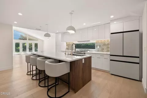 Kitchen - 1150 Leonard Ave, Pasadena, CA 91107 photo 2 of 5