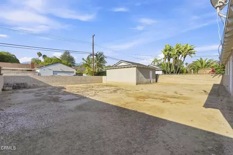 Exterior - 1423 W 8th St, Upland, CA 91786 photo 4 of 6