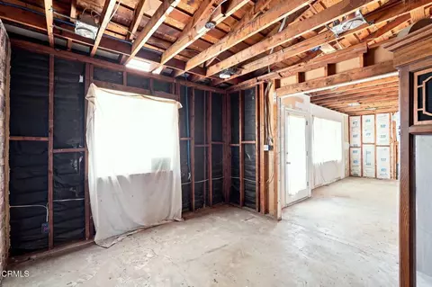 Entry Way - 1423 W 8th St, Upland, CA 91786 photo 7 of 7