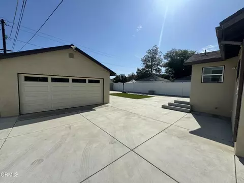 Exterior - 1075 Chevron Ct, Pasadena, CA 91103 photo 4 of 4