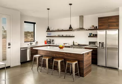 Kitchen - 6920 Juniper Rd, Joshua Tree, CA 92252 photo 2 of 3